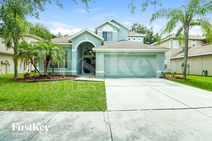 19119 Cypress Reach Ln in Tampa, FL - Building Photo