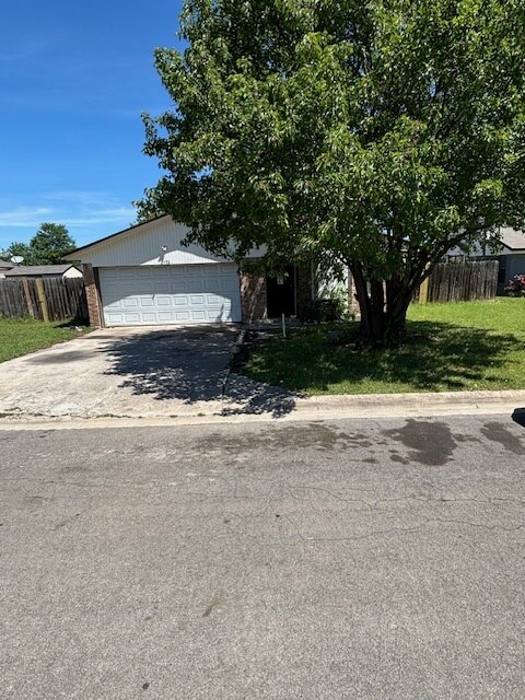 property at 1402 Ashley Dr