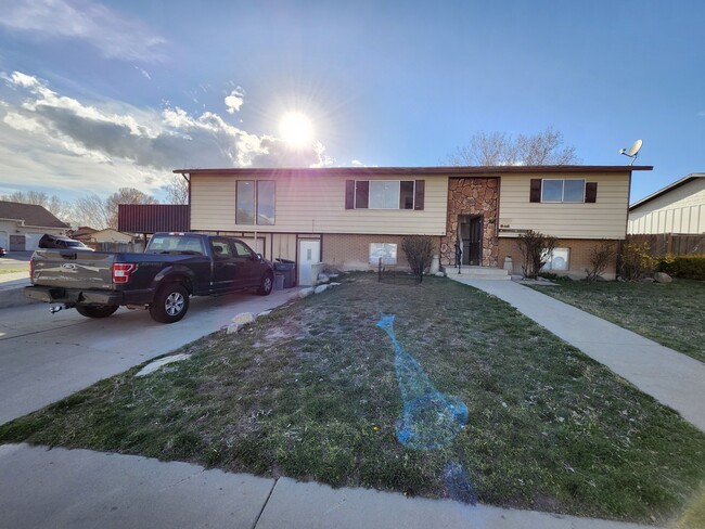 846 1590 W in Orem, UT - Building Photo - Building Photo