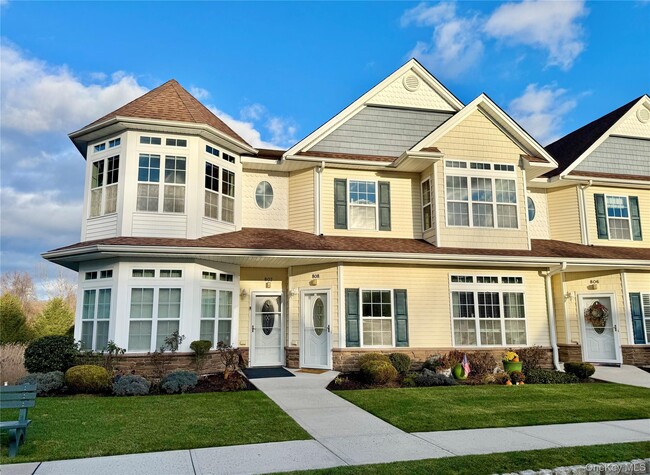 property at 808 Egrets Lndg