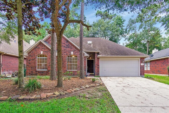 property at 43 Shimmer Pond Pl