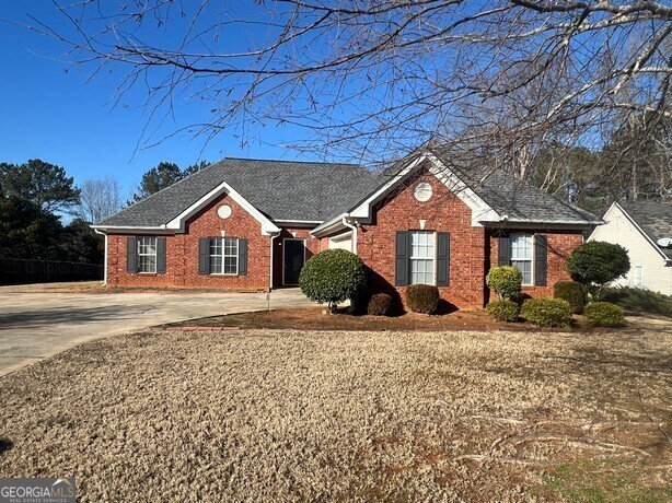 105 Fields Creek Way in Covington, GA - Building Photo