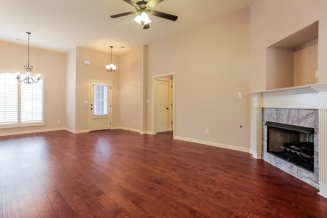 2665 Cherry Tree Dr in Southaven, MS - Building Photo - Building Photo