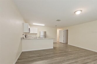 27008 Anthony Ave in Brooksville, FL - Building Photo - Building Photo