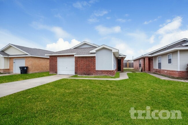property at 3110 Boynton Dr