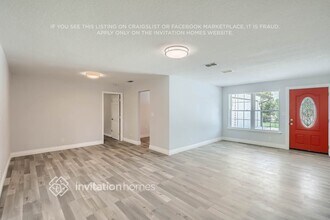 7912 Argentine Dr W in Jacksonville, FL - Building Photo - Building Photo