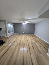 3 Hirschklau Ln, Unit Spacious 2BR/2BA Condo in Fair Lawn, NJ - Building Photo - Building Photo