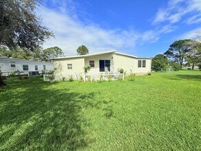 220 Ellsworth Dr in Kissimmee, FL - Building Photo - Building Photo
