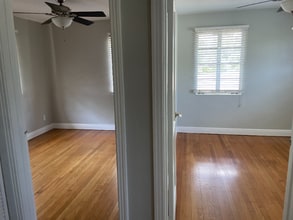 1080 16th Ave N in St. Petersburg, FL - Building Photo - Building Photo