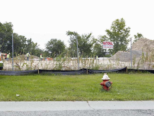 The Commons at Garden Lake in Toledo, OH - Building Photo - Building Photo