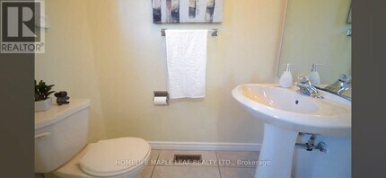 114 Skegby Rd in Brampton, ON - Building Photo - Building Photo