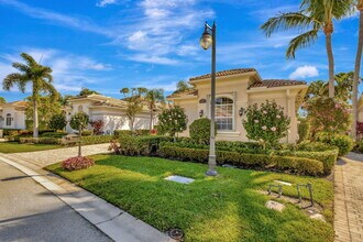 227 Porto Vecchio Way in Palm Beach Gardens, FL - Building Photo - Building Photo