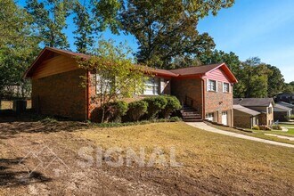 10 37th Ave NE in Center Point, AL - Building Photo - Building Photo