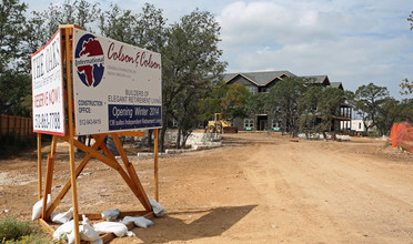 The Oaks Gracious Retirement Living in Georgetown, TX - Building Photo - Building Photo