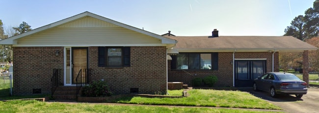 1413 Gort Ct in Portsmouth, VA - Building Photo - Building Photo