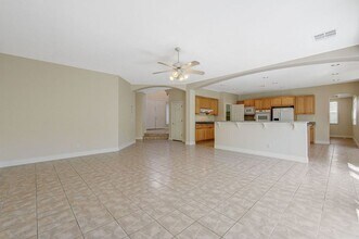 89 Dollar Pointe Ave in Las Vegas, NV - Building Photo - Building Photo