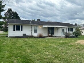 660 Moull St in Newark, OH - Building Photo - Building Photo