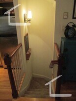 16 Cedar Ln Way in Boston, MA - Building Photo