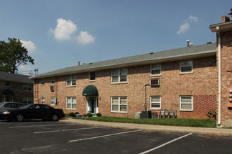 Trifecta on Red Mile: MAJOR Renovations in Lexington, KY - Building Photo - Building Photo