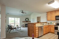 4655 Hahns Peak Dr in Loveland, CO - Foto de edificio - Building Photo