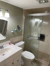 63 Sheffield C, Unit C in West Palm Beach, FL - Building Photo - Building Photo