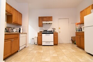 48 Brighton Ave in Boston, MA - Building Photo
