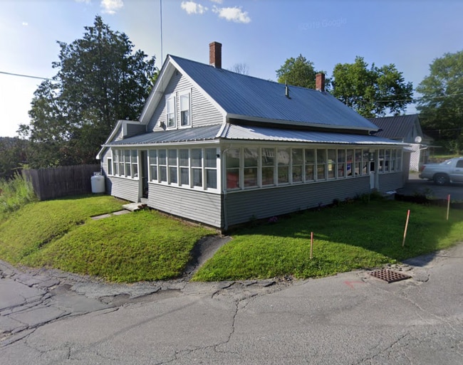 19 High St Rentals in Lyndonville, VT
