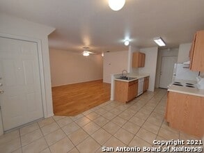 9016 Maverick Draw in San Antonio, TX - Building Photo - Building Photo