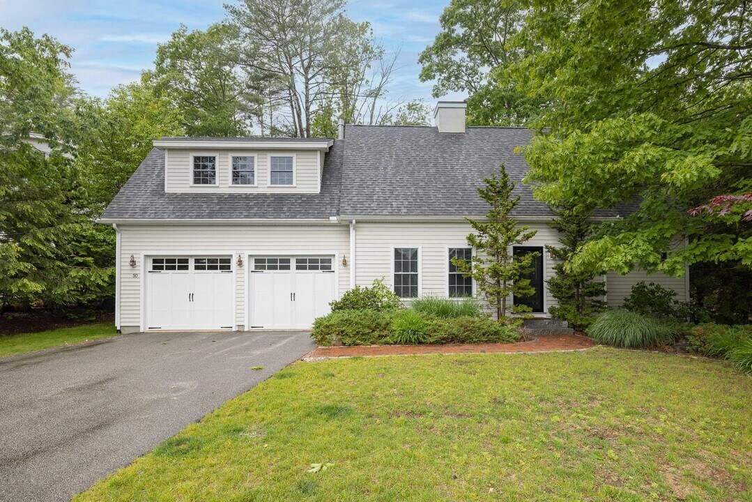 50 Mainmast Cir in New Castle, NH - Building Photo