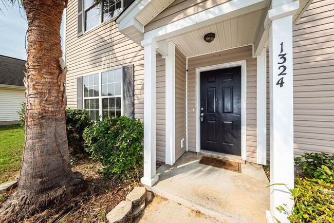 1324 Winterberry Ave in Goose Creek, SC - Building Photo - Building Photo