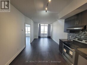 89 S Town Centre Blvd in Markham, ON - Building Photo - Building Photo