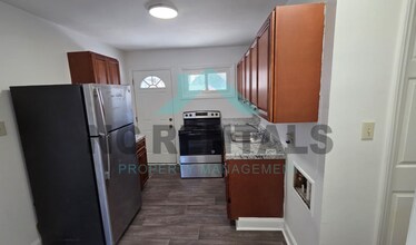 2017 Todd St in Greensboro, NC - Building Photo - Building Photo