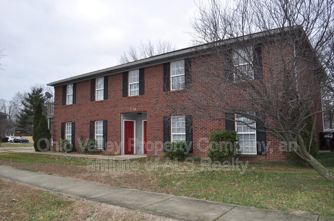 property at 1116 Herr Ln