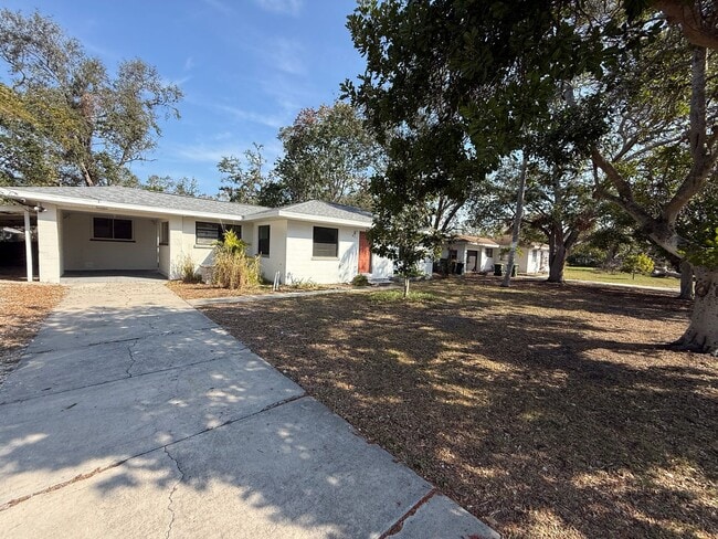 827 42nd St in Sarasota, FL - Building Photo - Building Photo