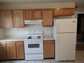 141 Dublin Ln, Unit 000 in Festus, MO - Building Photo