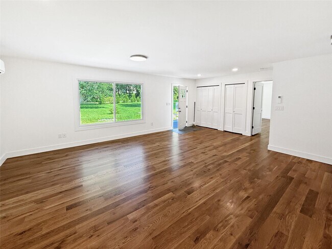 1135 NY-9D in Garrison, NY - Building Photo - Building Photo