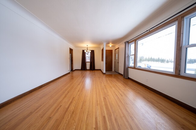 22925 Oakdale Dr in Rogers, MN - Building Photo - Building Photo