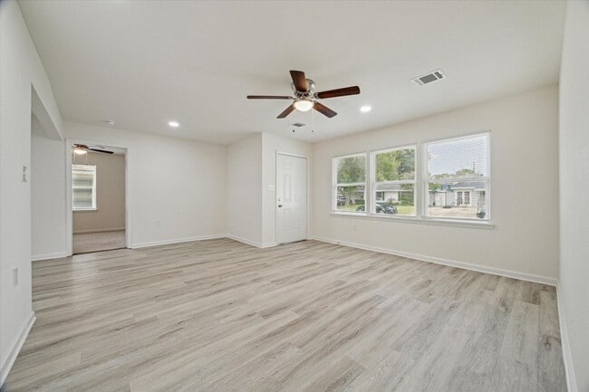 property at 3105 Babin Dr