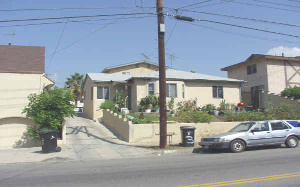 2711 Bellevue Ave in Los Angeles, CA - Building Photo - Building Photo