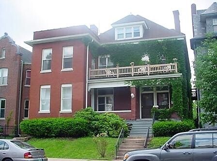 4908 Washington Ave in St. Louis, MO - Building Photo