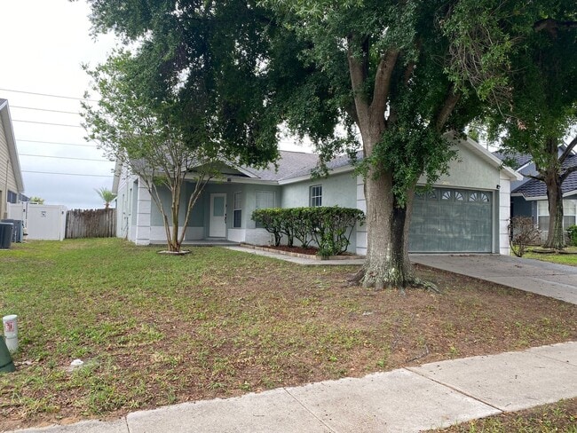 2609 Autumn Creek Cir in Kissimmee, FL - Building Photo - Building Photo