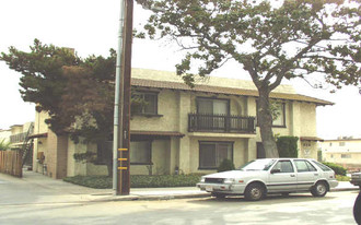 214 N Lincoln Ave Apartments