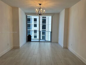 1010 SW 2nd Ave in Miami, FL - Building Photo - Building Photo