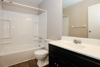 Fox Hunt Apartments in Dayton, OH - Foto de edificio - Interior Photo