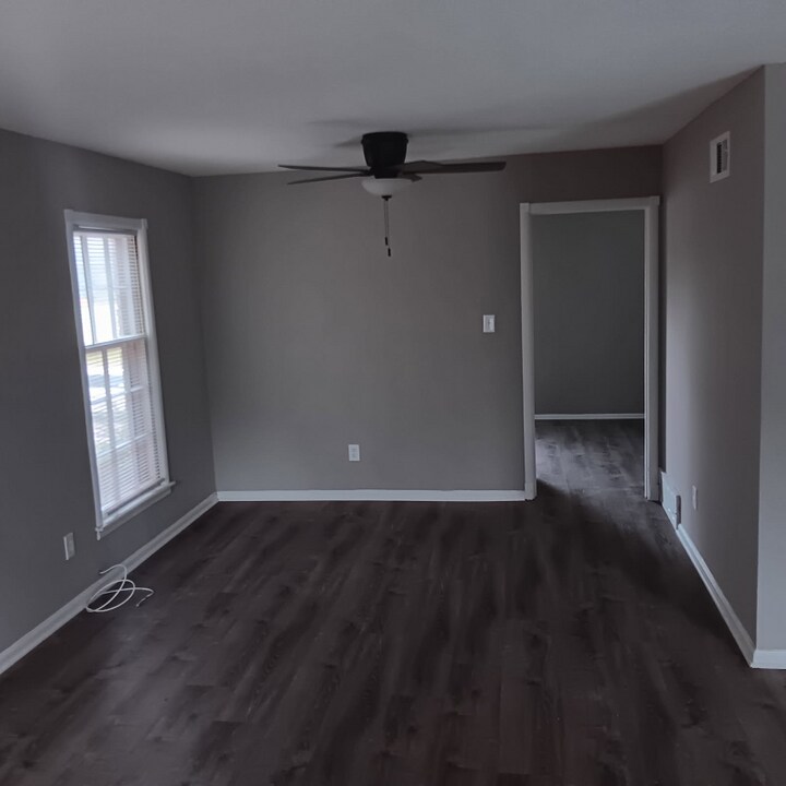 1175 Prescott Rd in Memphis, TN - Building Photo