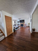 5826 Wooden Plank Rd in Hilliard, OH - Building Photo - Building Photo