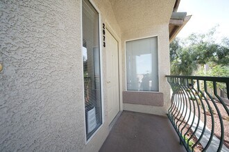 5710 E Tropicana Ave in Las Vegas, NV - Building Photo - Building Photo
