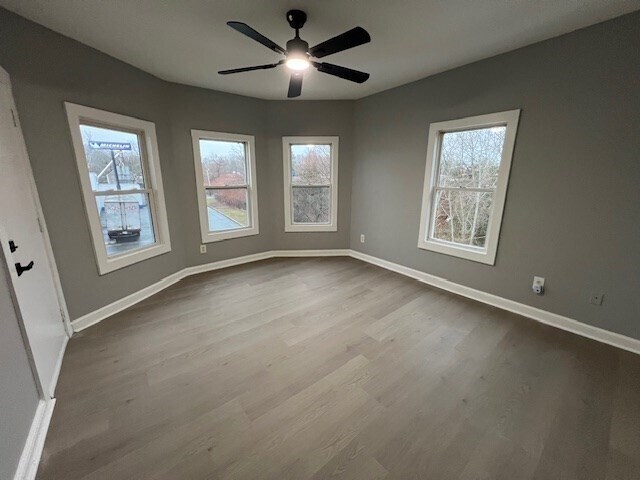 18 Beach St in Fairhaven, MA - Foto de edificio - Building Photo