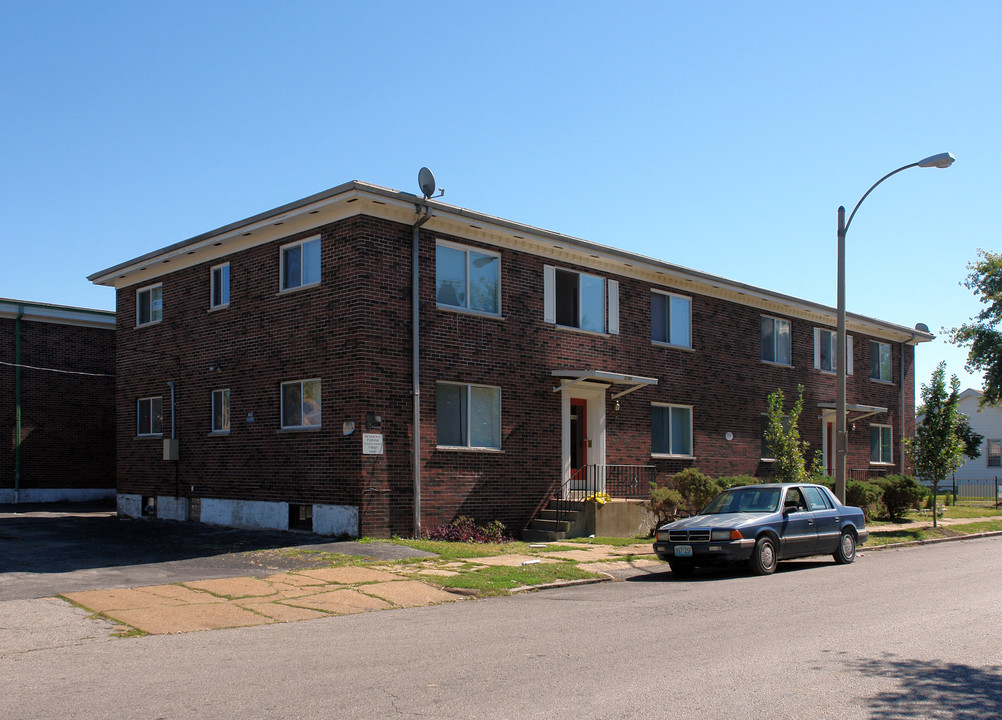 Tower Grove Apartments in St. Louis, MO - Building Photo