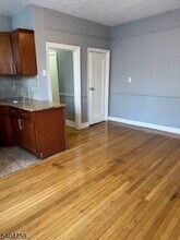 1116 Anna St in Elizabeth, NJ - Building Photo - Building Photo